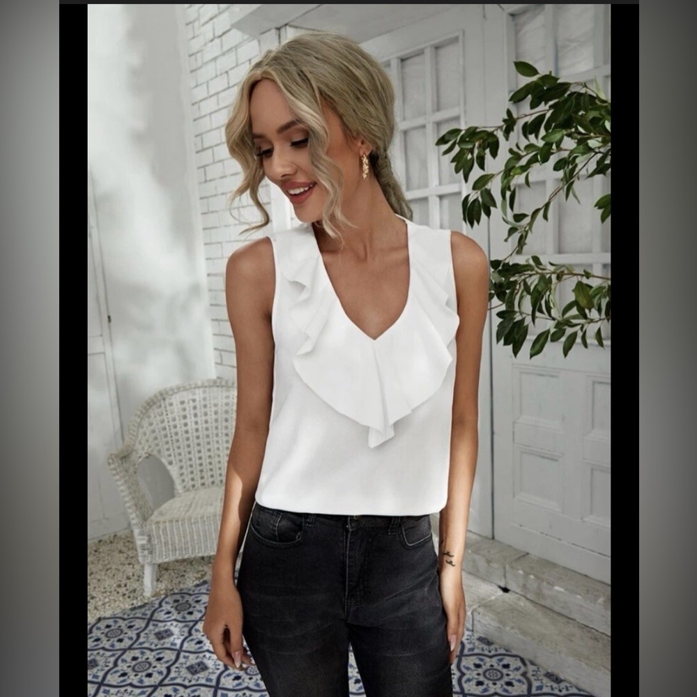 CAbi Sheer White Ruffle Coastal Cowgirl Blouse Business Casual XS Workwear
